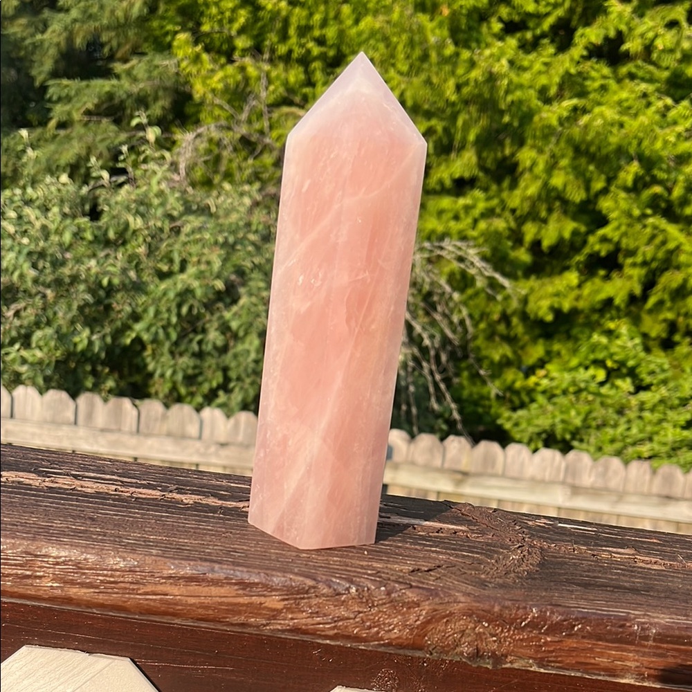 Rose Quartz Tower (Chonky)